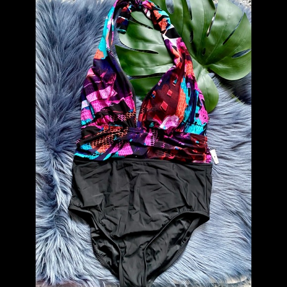 *sold.8  NWT Stunning Tropical Swimsuit - Picture 6 of 16